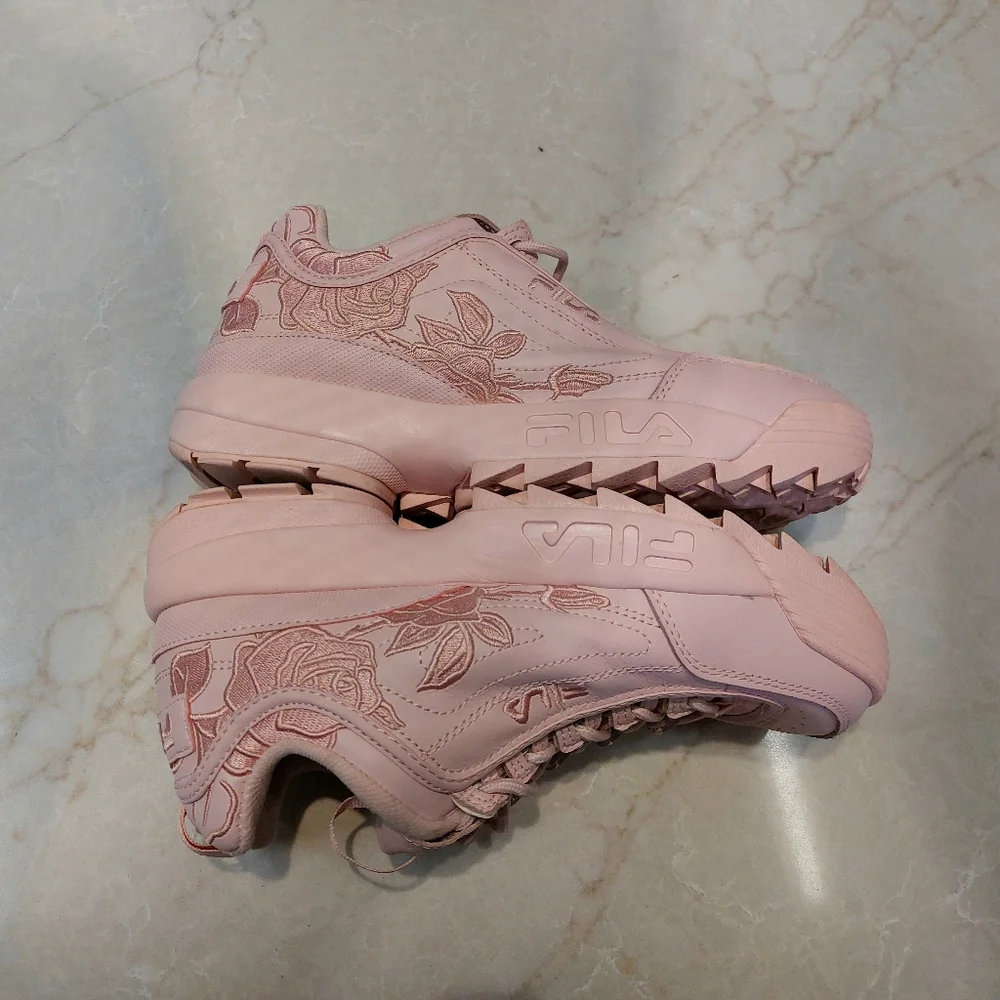 Fila Disruptor II Embroider Rose Floral In Size 10 - Picture 2 of 8